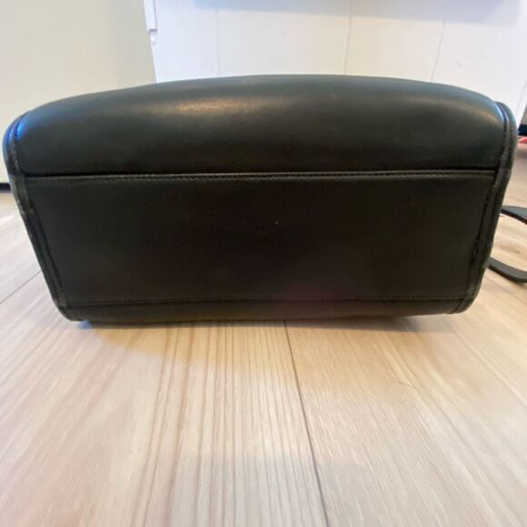 Vintage Coach 9977 Black Manor Bag Top handle crossbody Black Flap USA with copp - Picture 6 of 16